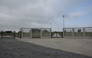 1 (Duży)