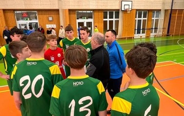13