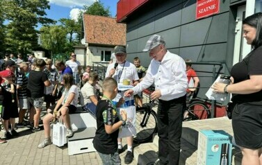 48