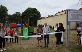 1 (Duży)