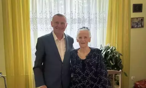 Zdjęcie do 93.urodziny Pani Wandy Ziegert
