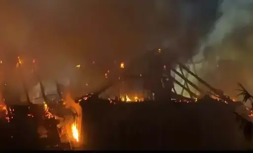 Zdjęcie do KOMUNIKAT W ZWIĄZKU Z POŻAREM W JAZOWEJ 