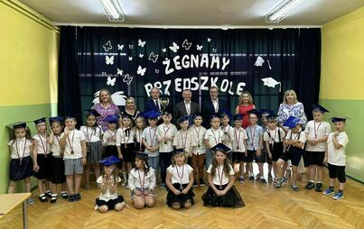 Zdjęcie do Dzieci zakończyły przedszkolną przygodę 